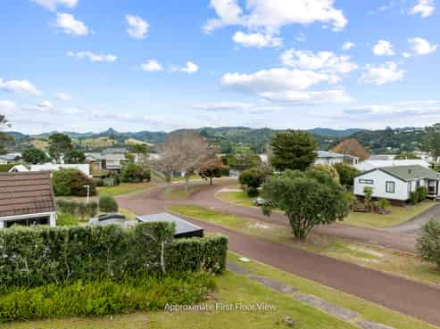 5 Golden Hills Drive, Pauanui