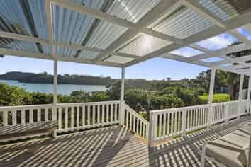 40 Shelly Beach Road, Surfdale