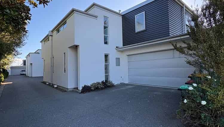 493A Manchester Street, Saint Albans