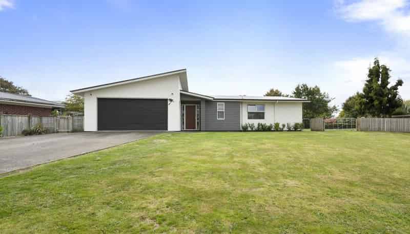 4 Feltham Street, Hunterville