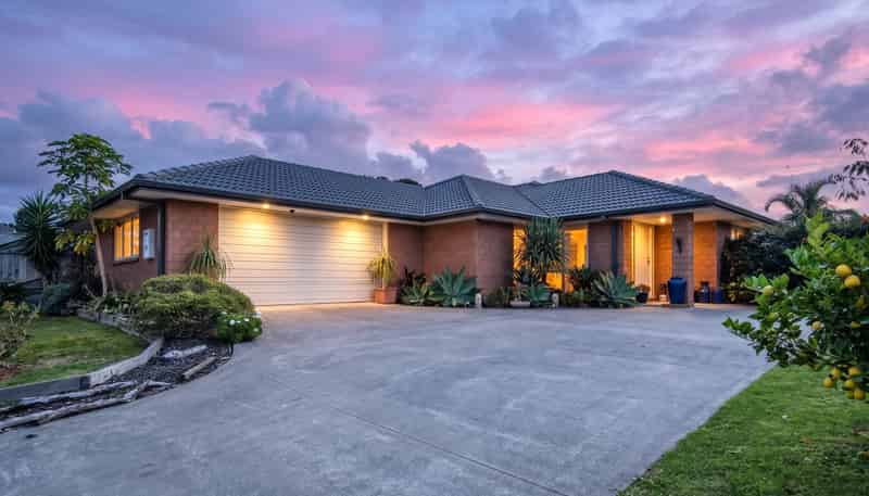 10 Maru Lane, Kamo