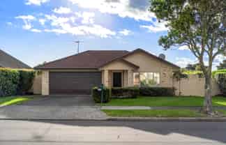 11 Blackwood Drive, Wattle Downs