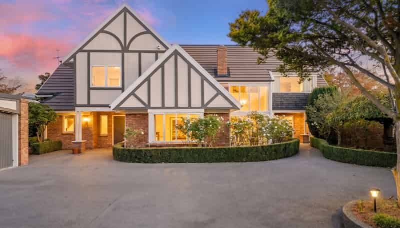 10 Frith Place, Burnside