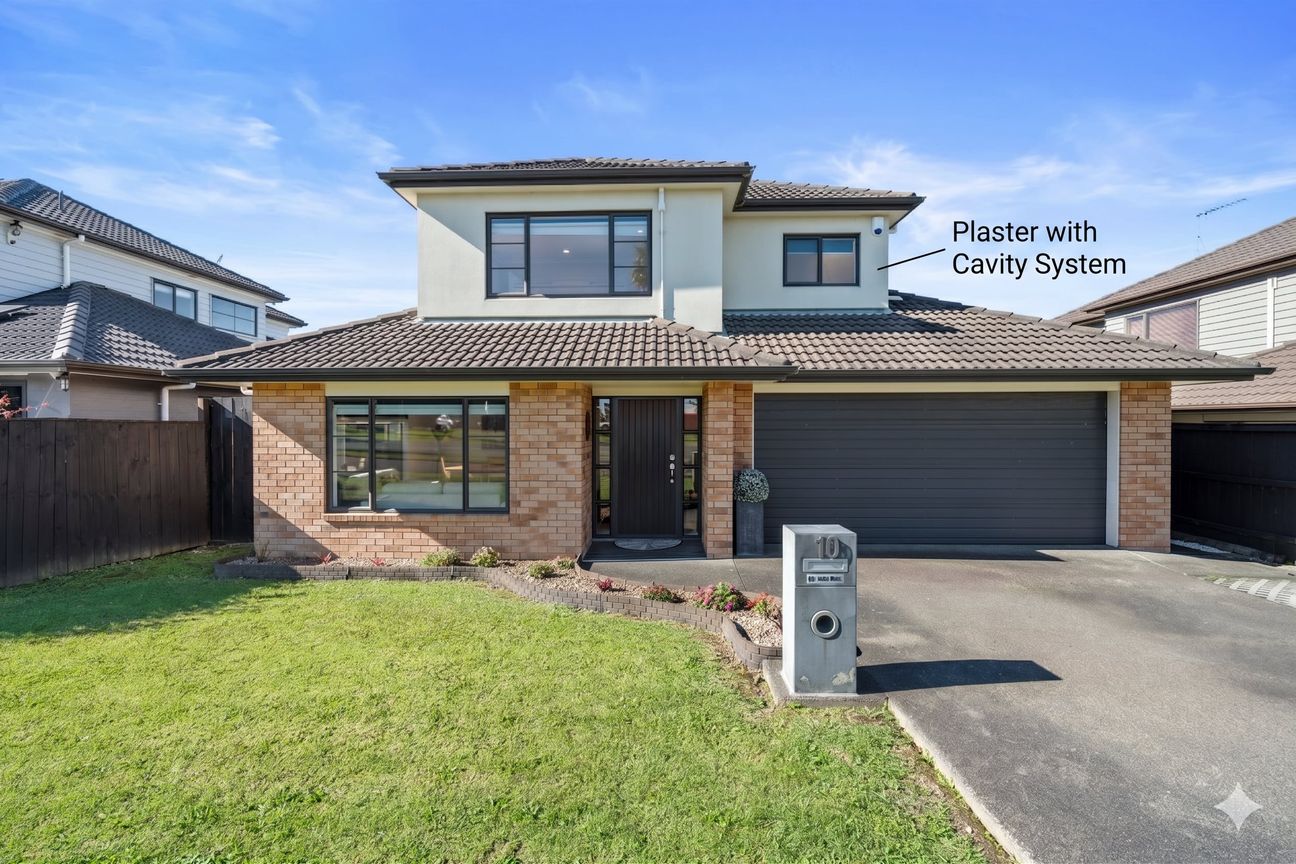 Owners Downsizing! Get In Quick !! - Vista 3