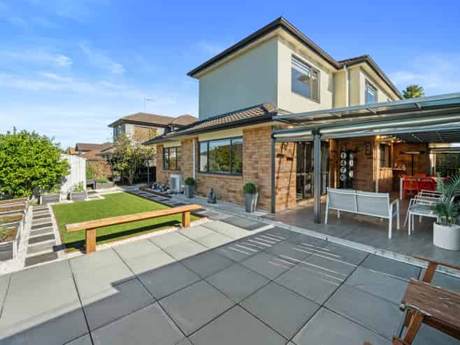 10 Moravale Lane, Flat Bush