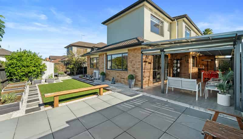 10 Moravale Lane, Flat Bush