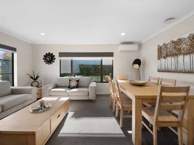 10 Moravale Lane, Flat Bush