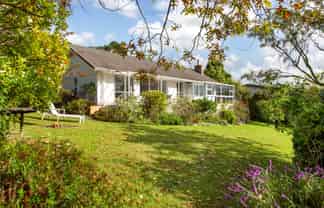 1/2 Watea Road, Torbay