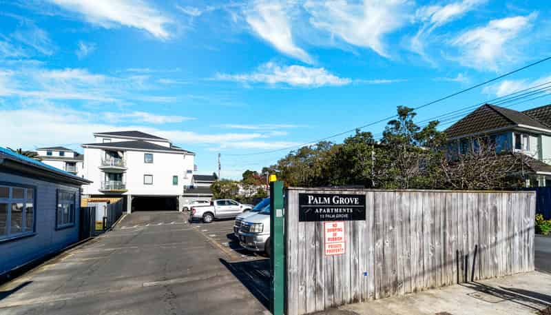 C17/13 Palm Grove, Berhampore