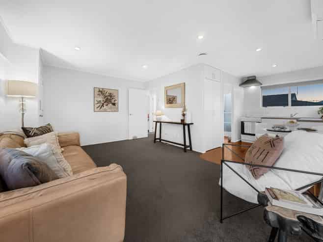 1/360 Bucklands Beach Road, Bucklands Beach