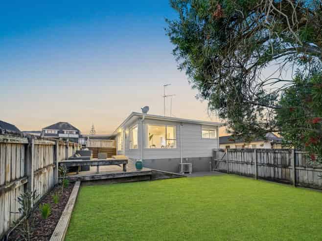 1/360 Bucklands Beach Road, Bucklands Beach