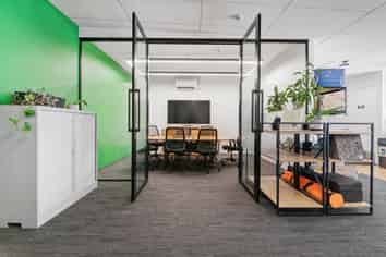 TENANTED INVESTMENT IN A HIGH-GROWTH LOCATION