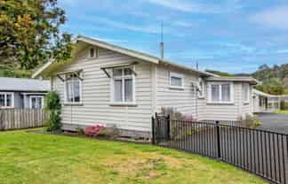 174 Western Hills Drive, Kensington