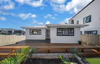 8 View Road, Mangere