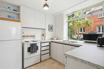 3E/20 Oriental Terrace, Oriental Bay