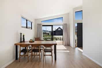 4 Shallow Close, Jacks Point