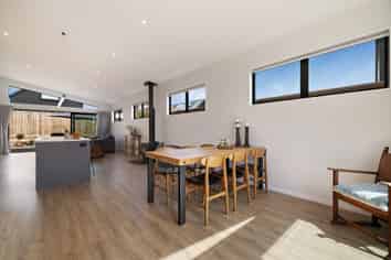 4 Shallow Close, Jacks Point