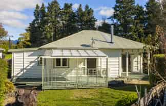 18 Henry Road, Katikati