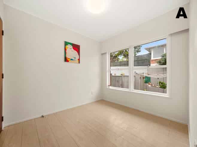 49A & B Peach Road, Glenfield