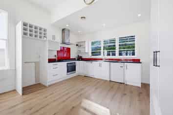 73 Oranga Street, Westown