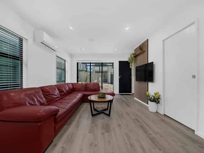 27D Littlejohn Street, Hillsborough