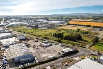 Large Industrial Yard & Workshop – Whakatu