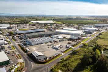 Large Industrial Yard & Workshop – Whakatu