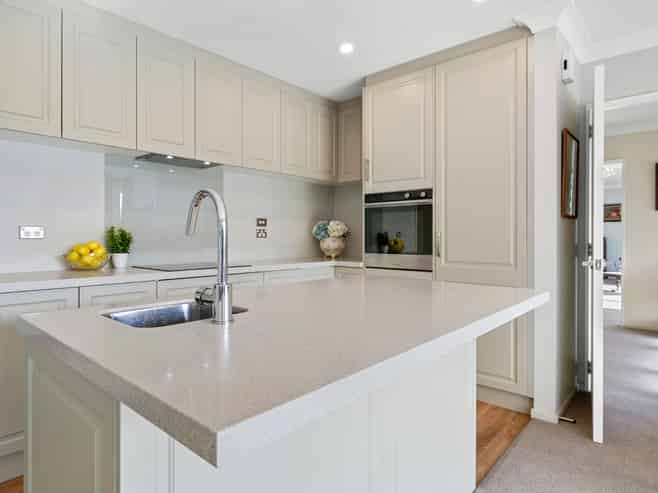 18 St Andrews Hill Road, Mount Pleasant
