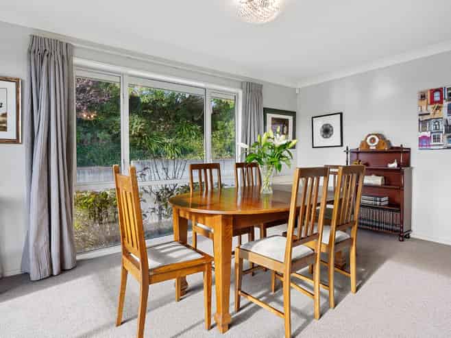 18 St Andrews Hill Road, Mount Pleasant