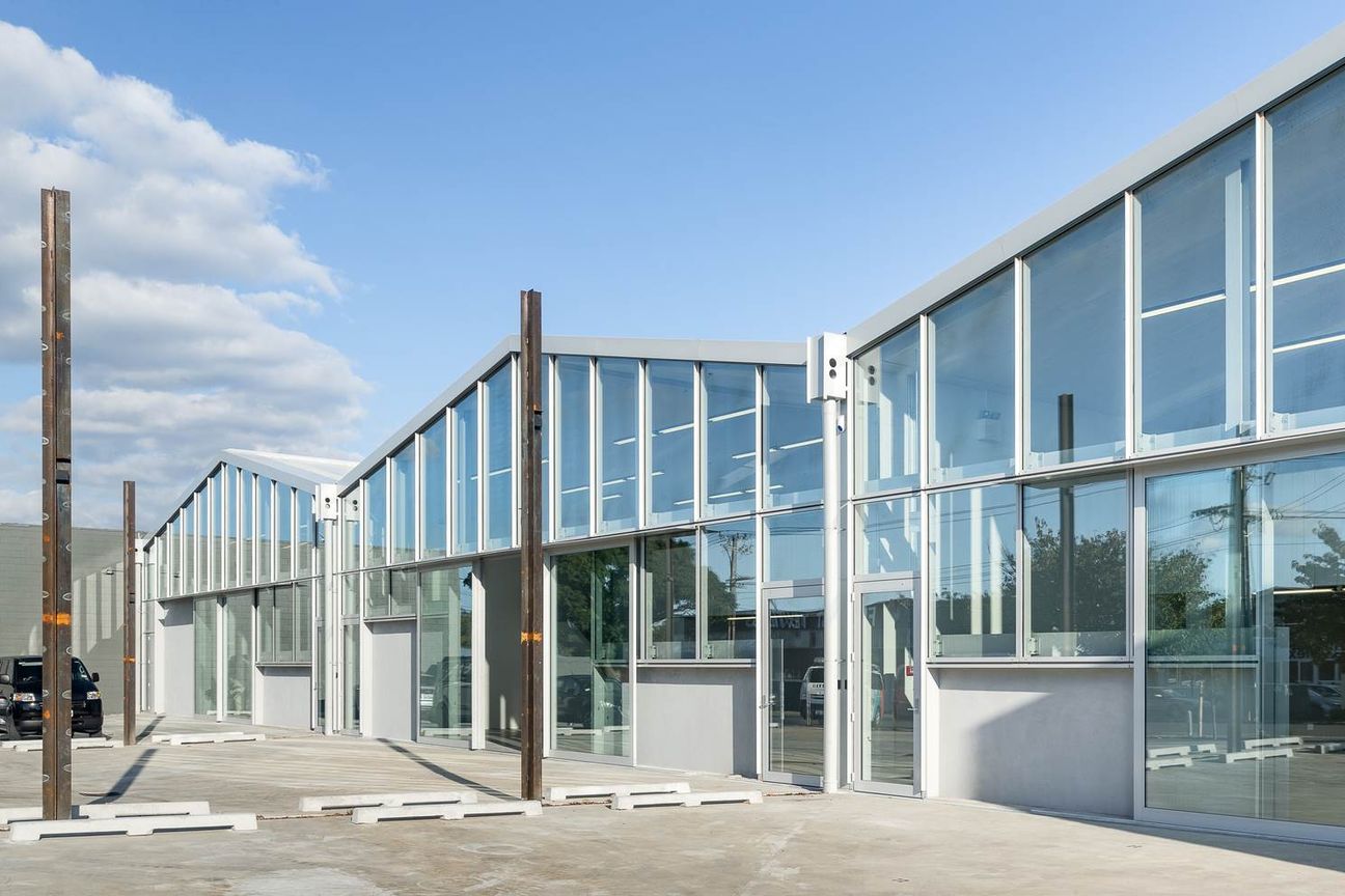 AWARD-WINNING CITY FRINGE PREMISES - Widok 3