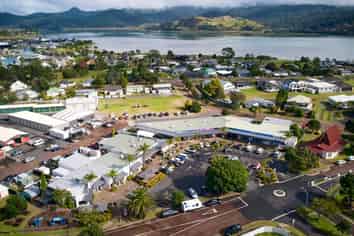 Established Liquor Store Opportunity in Pauanui