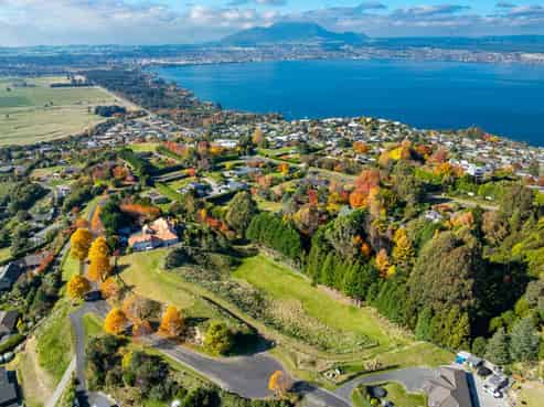 137 Acacia Heights Drive, Acacia Bay