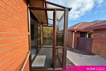 B/12 Market Street, Saint Kilda