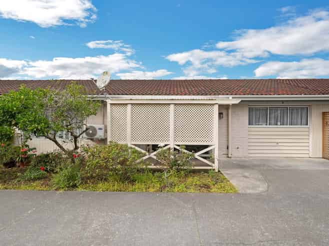 2/105 Coronation Road, Papatoetoe