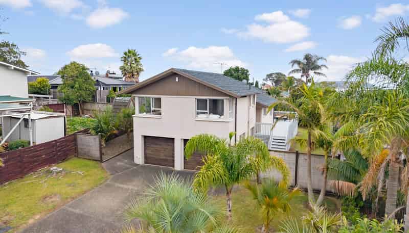 4 Haseler Crescent, Mellons Bay