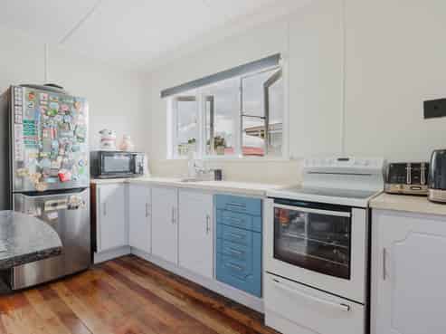287 Clarkin Road, Fairfield