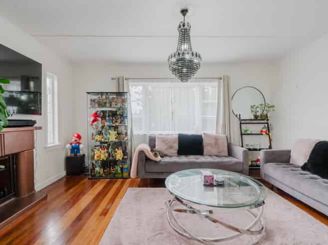 287 Clarkin Road, Fairfield
