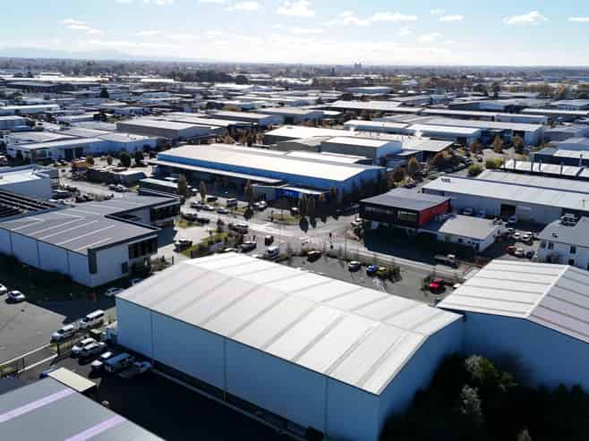 Office / Trade Retail & Warehouse
