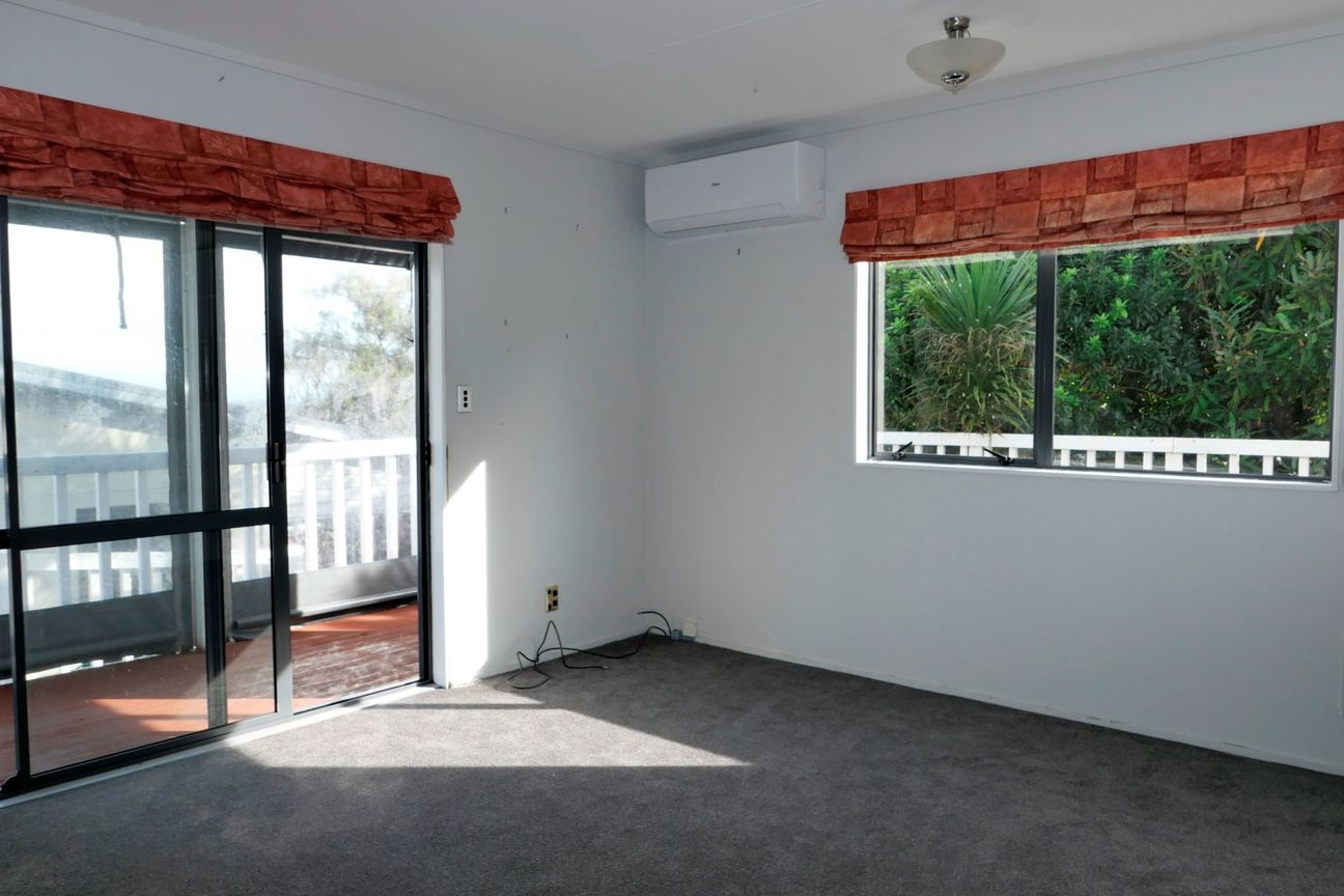 Private Living with Stunning South Island Views - Vista 4