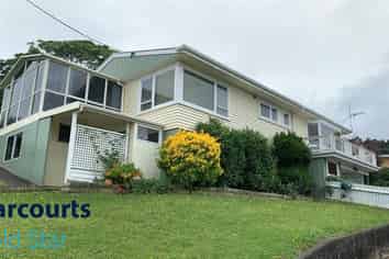 125 Brunton Crescent, Thames