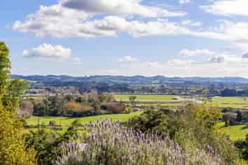 91 Mangakura Road, Helensville
