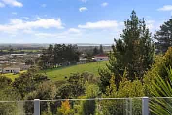 91 Mangakura Road, Helensville