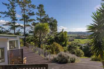 91 Mangakura Road, Helensville