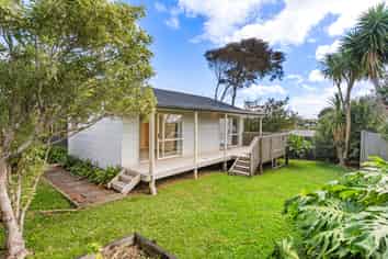 2/95 Ocean View Road, Hillcrest