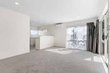 2/95 Ocean View Road, Hillcrest