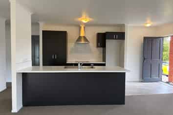 5 Bords Lane, Kamo