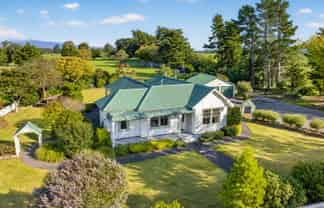 52 Longwood East Road, Featherston