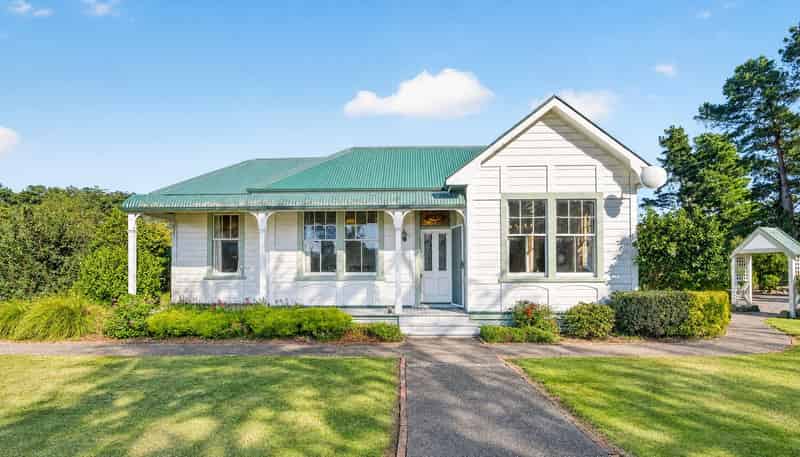 52 Longwood East Road, Featherston