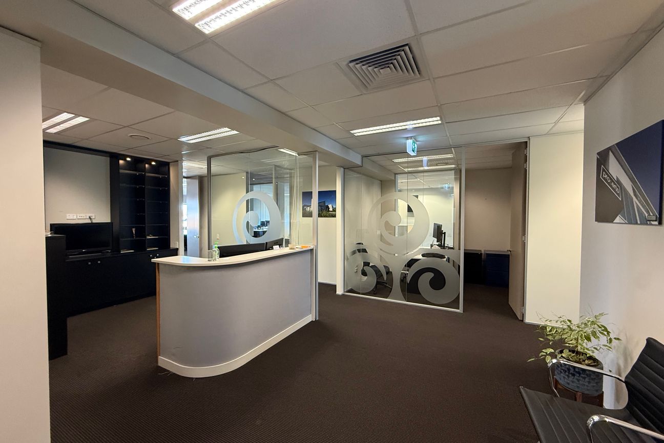 Office/Showroom Space with Everything You Need - Aanzicht 2