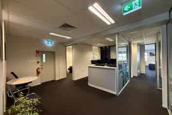 Office/Showroom Space with Everything You Need